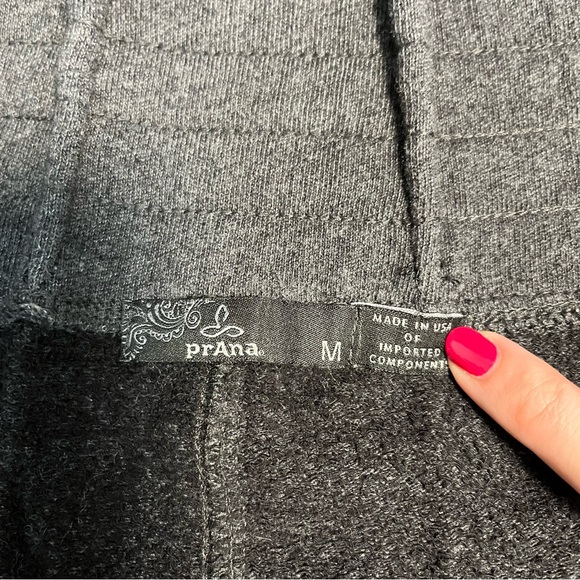 Prana Dark Gray Capri Track Pants - Picture 3 of 4